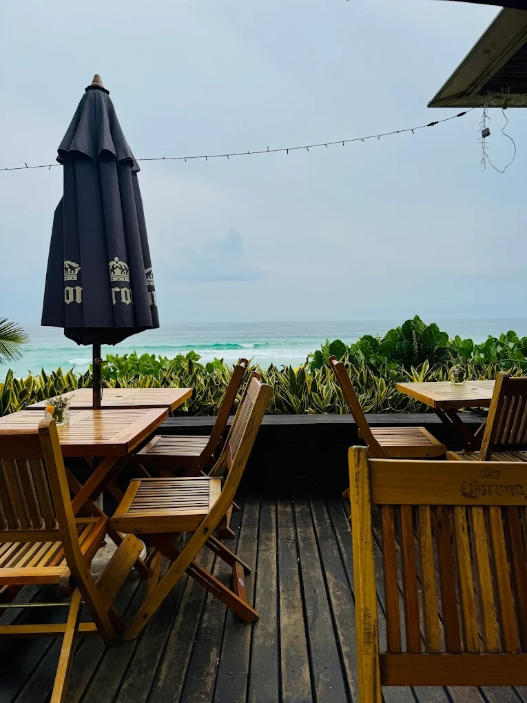 Exclusive Beach Club - VIP Sunbed in Barra at Carlota Beach House